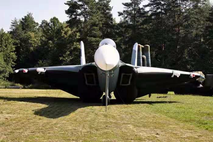 乌当部队充气飞机
